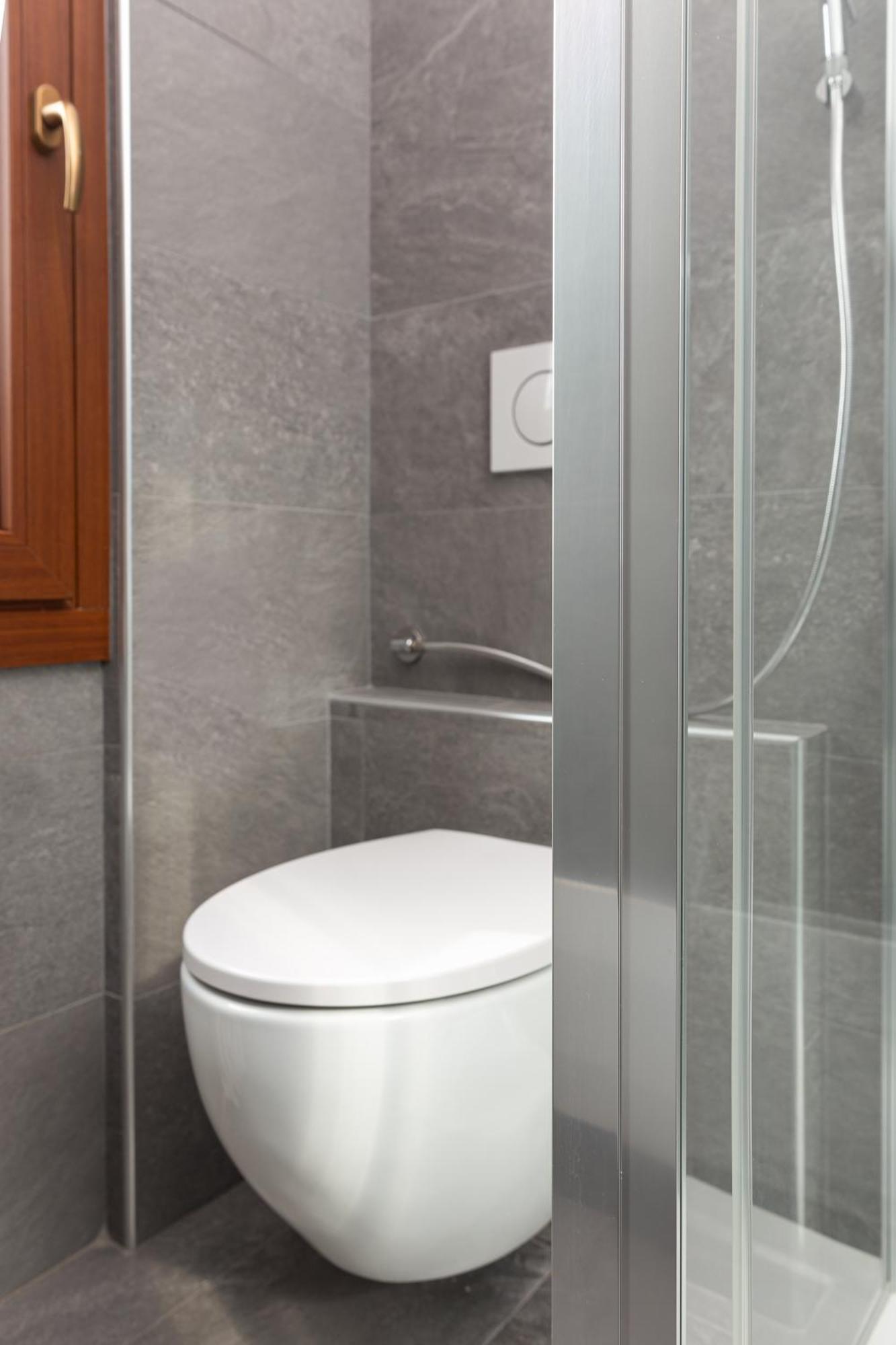 Free Parking - 5 Star - Sauna Luxury Apartment 밀라노 외부 사진